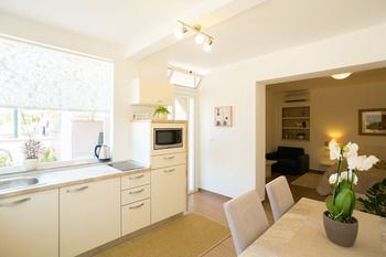 Tara Apartment *